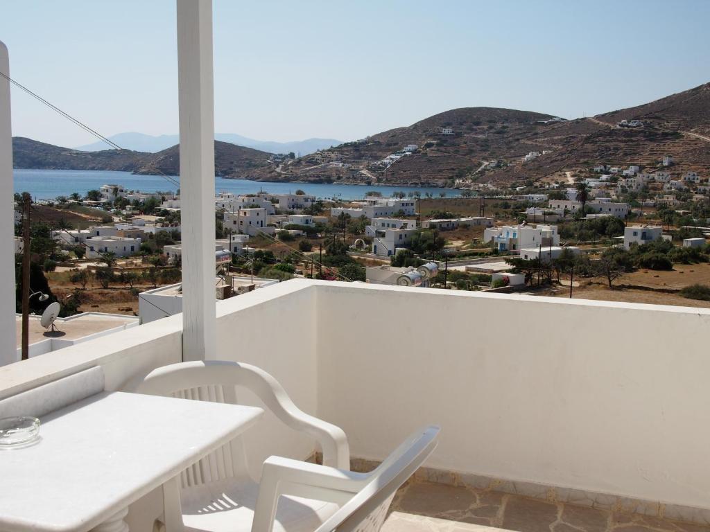 Homer'S Inn Hotel Ίος Εξωτερικό φωτογραφία